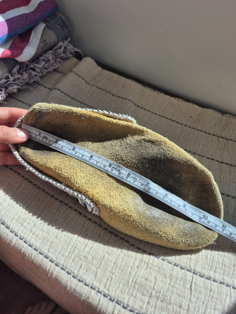 Vintage Metis Beaded Moccasins Leather And Fur Womens Size 11 Mens 9 - Picture 6 of 7